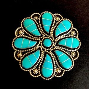 Turquoise Inlay Pendant or brooch. Zuni Susie Lowsayatee jeweller